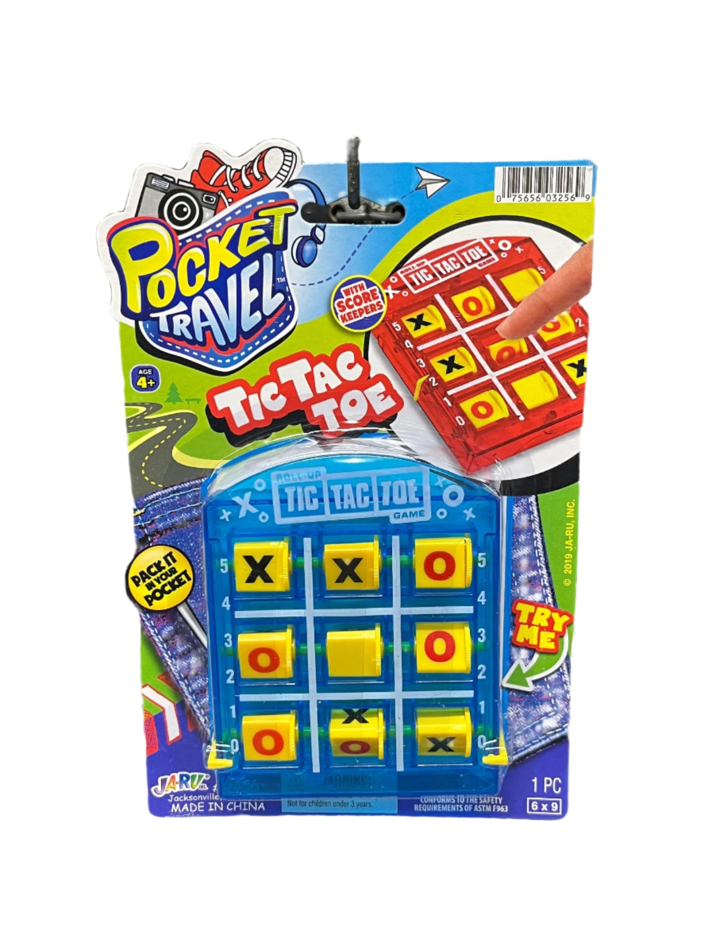 Tic Tac Toe game in packaging 